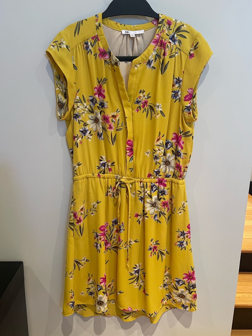 Daniel Rainn Yellow Floral Drawstring Casual Dress